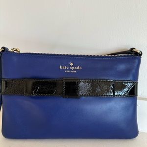 Kate spade bow front crossbody bag